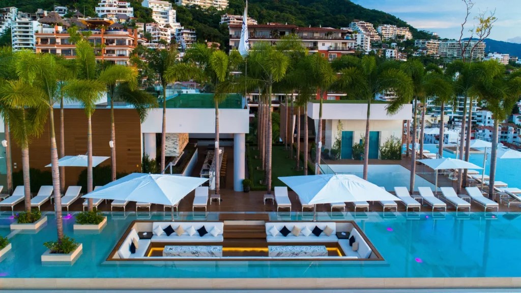 5 Benefits of Puerto Vallarta Luxury Family Vacation Rental